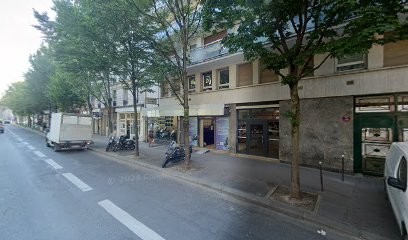 Lewinski, Ecole de Langues à Paris 10