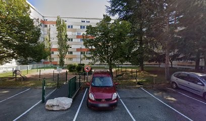 Salsabil Chenay, Cours d'Anglais à Gaillard