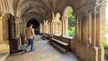 English Plus, Cours d'Anglais à Beaune