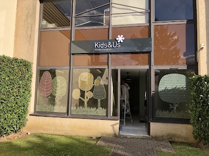 Kids&Us Voisins-Le-Bretonneux - Anglais pour enfants, Cours d'Anglais à Voisins-le-Bretonneux